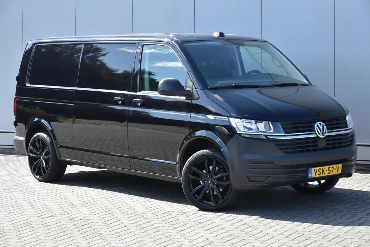 2.0 TDI L2H1 Aut 150 Pk Airco Navi E6