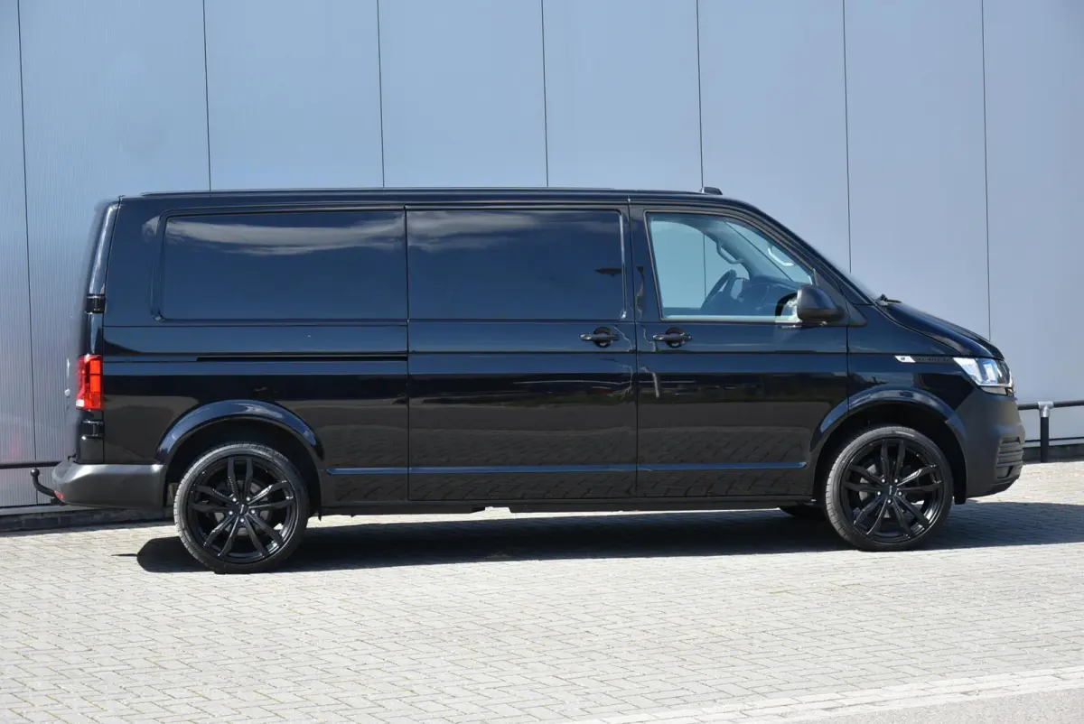 2.0 TDI L2H1 Aut 150 Pk Airco Navi E6