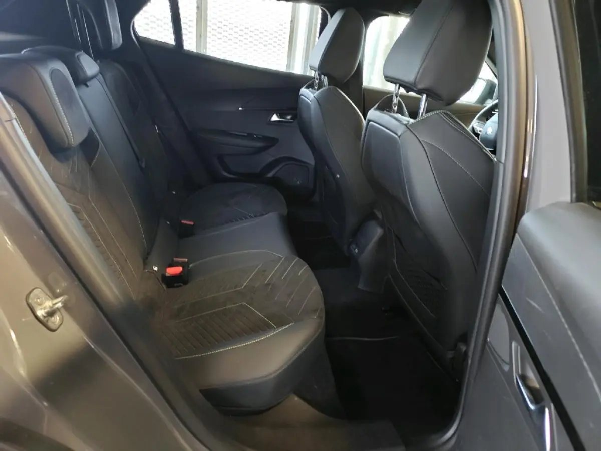 EV GT 54 kWh | Fase 3 laden | Panorama/schuifdak | Massage | Luxe stoelen | Navigatie | Camera voor + achter |