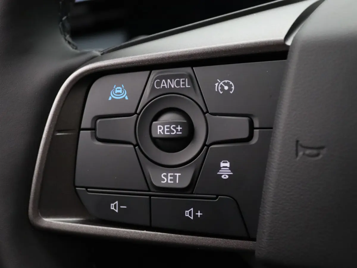 Evolve 75 kWh Apple Carplay/Android Auto | Climate