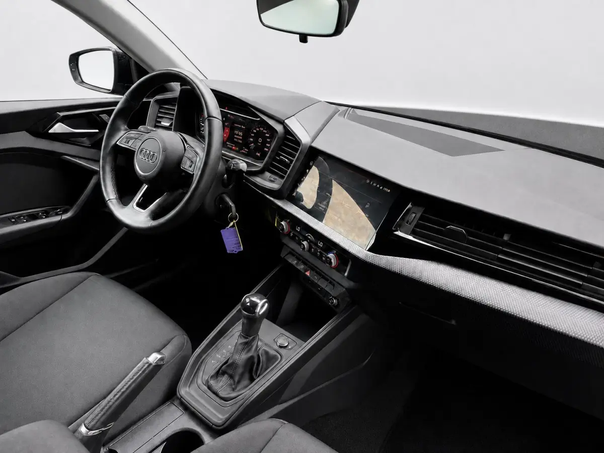 25 TFSI Advanced edition Navi Virtual Cockpit PDC v+a Cruise 2-Zone Clima CarPlay