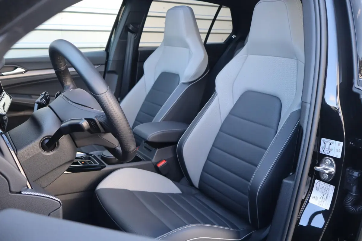 GTE 1.5 eHybrid 272pk | SoH 100% | Lederen Bekleding | Head-up Display | Trekhaak Zwenkbaar | Panoramadak