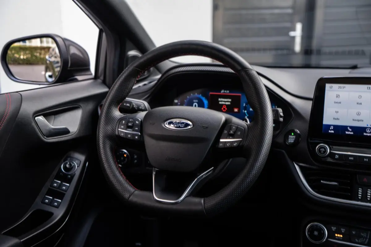 1.0 EcoBoost ST-Line X PANO / CAMERA / WINTER PAKKET