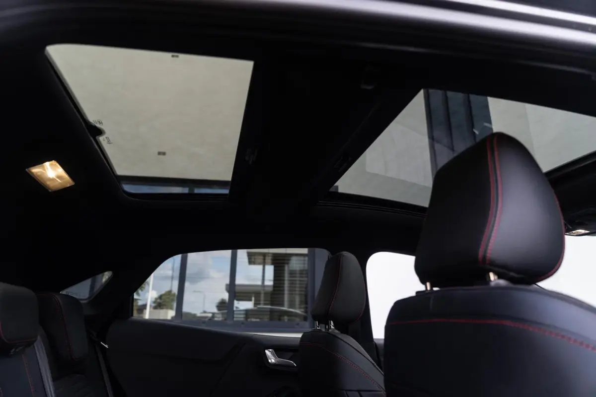 1.0 EcoBoost ST-Line X PANO / CAMERA / WINTER PAKKET