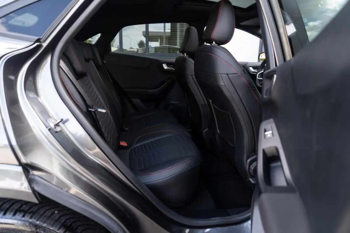 1.0 EcoBoost ST-Line X PANO / CAMERA / WINTER PAKKET