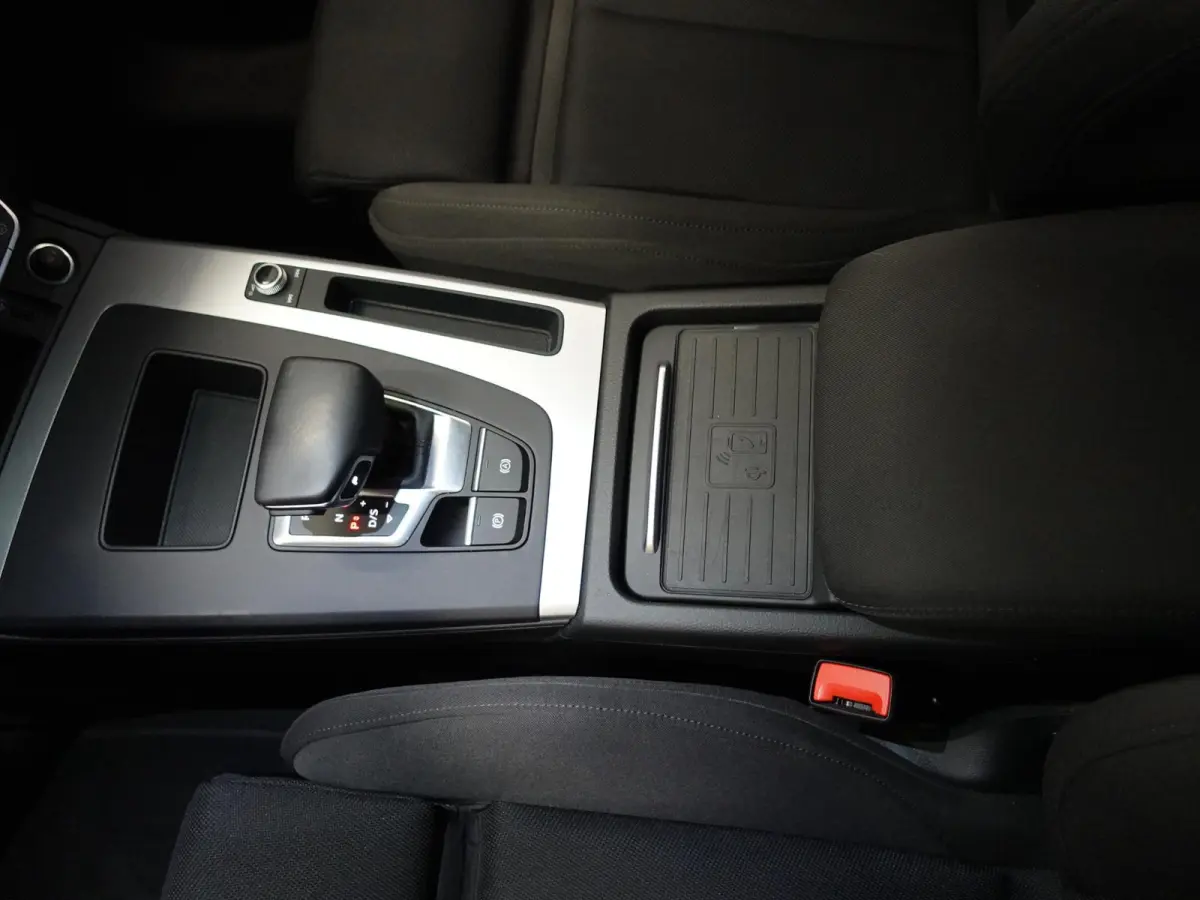 50 TFSIe PHEV Pro Line Navigatie Apple Carplay/Android Auto Adaptive Cruise Control Parkeersensoren Camera Elektrische achterklep LED Stoelverwarming
