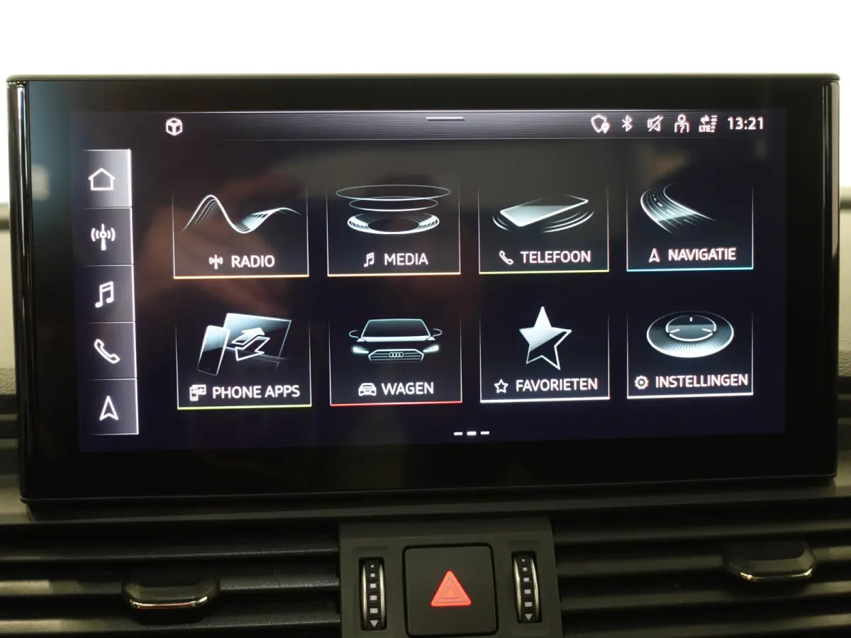 50 TFSIe PHEV Pro Line Navigatie Apple Carplay/Android Auto Adaptive Cruise Control Parkeersensoren Camera Elektrische achterklep LED Stoelverwarming