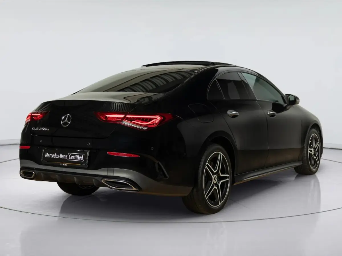 Coupé 250 e AMG Line