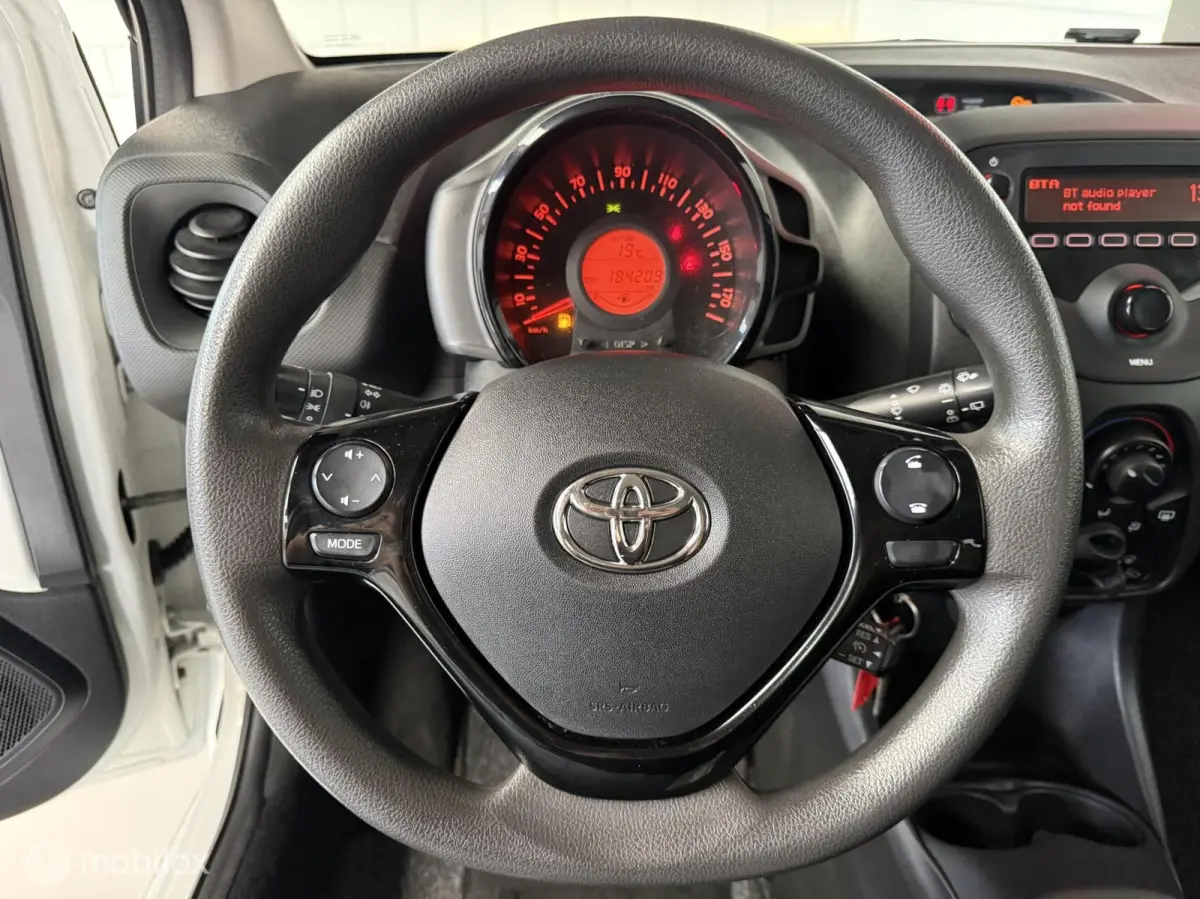 1.0 VVT-I/Airco/Bluetooth/Nieuwe APK/NAP-KM/TOP!
