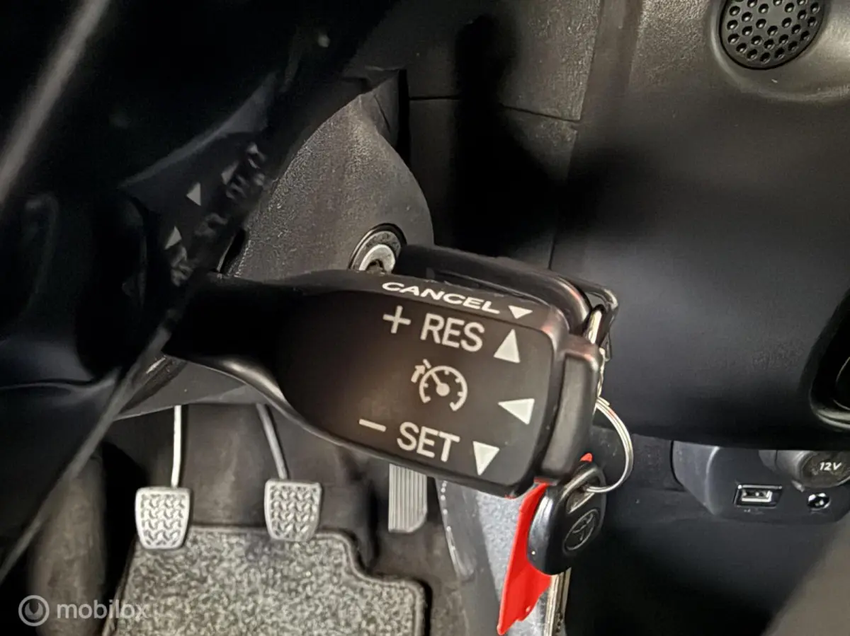 1.0 VVT-I/Airco/Bluetooth/Nieuwe APK/NAP-KM/TOP!