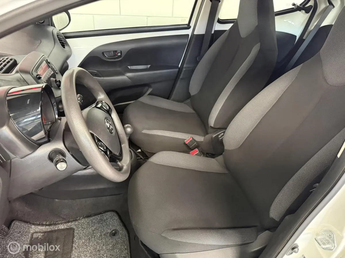 1.0 VVT-I/Airco/Bluetooth/Nieuwe APK/NAP-KM/TOP!