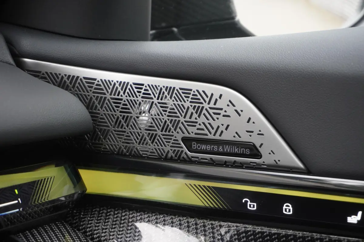 M5 | Comfort Pack | Trekhaak | Stoelventilatie | Driving Assistant Professional | M Driver's Pack
