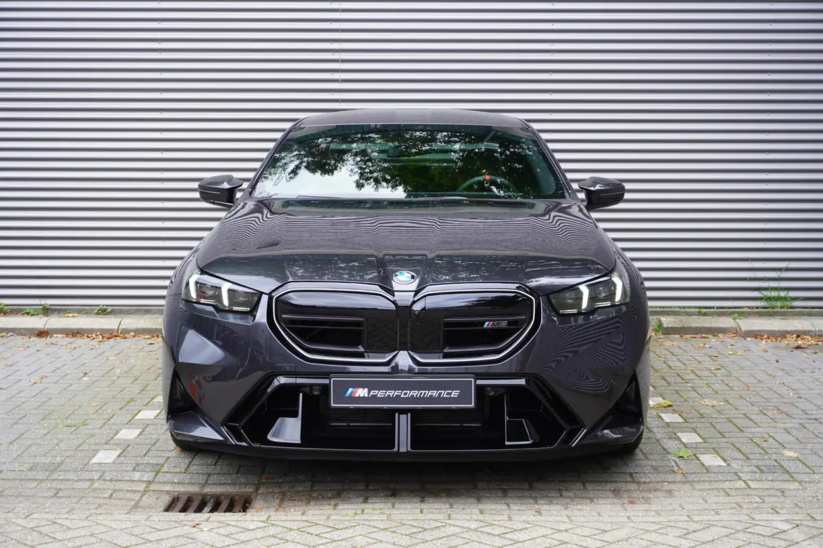 M5 | Comfort Pack | Trekhaak | Stoelventilatie | Driving Assistant Professional | M Driver's Pack