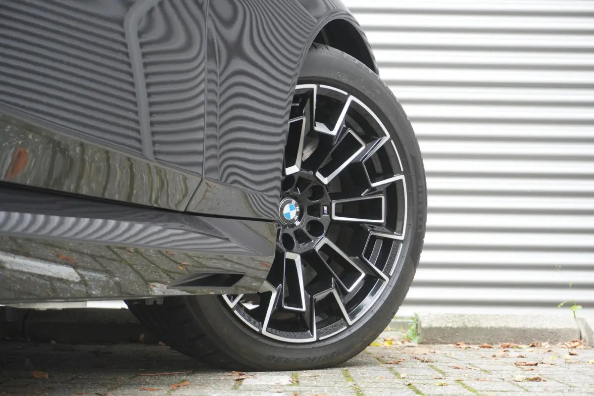 M5 | Comfort Pack | Trekhaak | Stoelventilatie | Driving Assistant Professional | M Driver's Pack