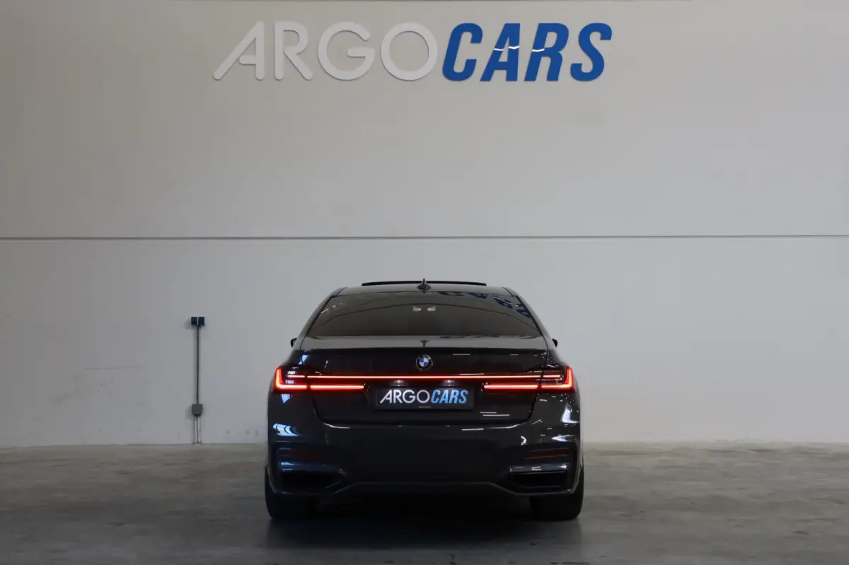 745e M-SPORT Carbon/Laser/Dak/ACC/Massage/360/B&W/20" FULL OPTIONS LEASE / INRUIL MOGELIJK