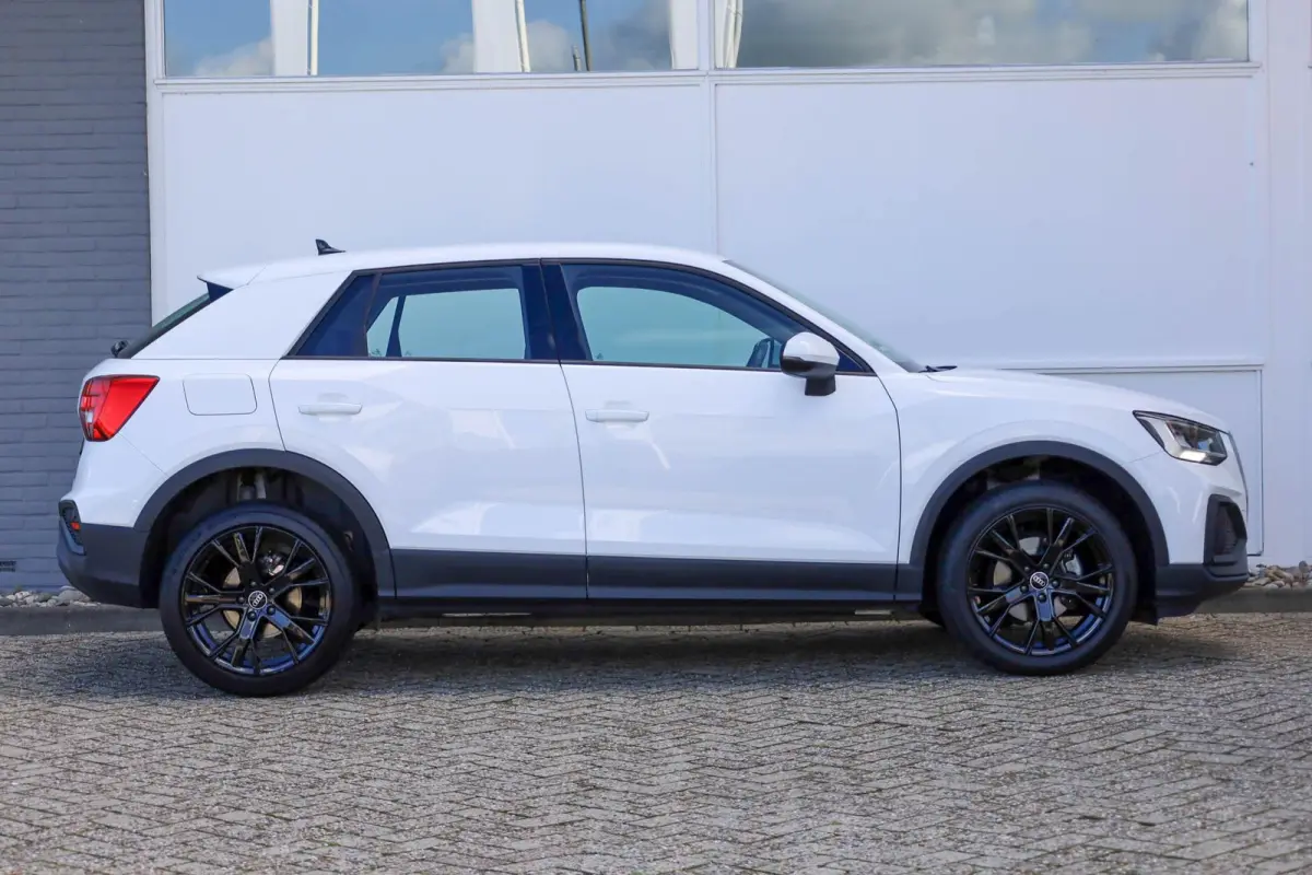 30 TFSI 110pk Pro Line | Adaptive Cruise | Parkeersensoren | LM Velgen 18"