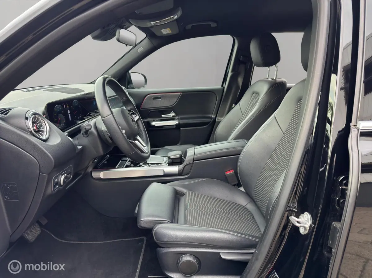 180 Business Line / Carplay / Cruise / All in prijs