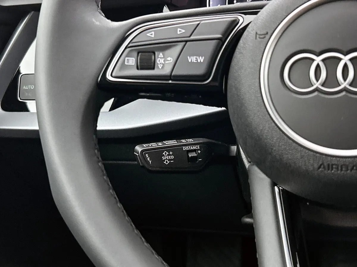 30 TFSI Advanced Edition | Automaat | Sportstoelen | Adaptive cruise controle | Achteruitrijcamera | Apple Carplay | Parkeersensoren |
