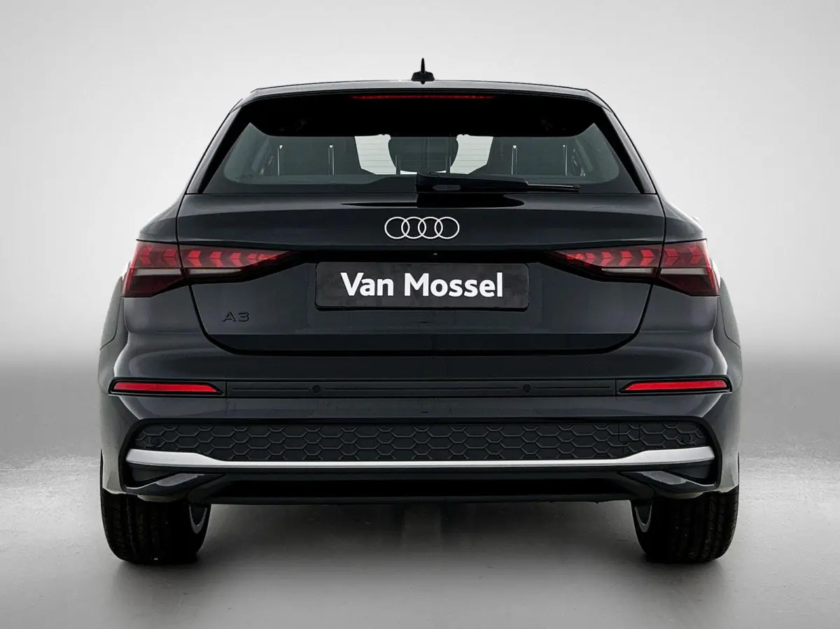 30 TFSI Advanced Edition | Automaat | Sportstoelen | Adaptive cruise controle | Achteruitrijcamera | Apple Carplay | Parkeersensoren |