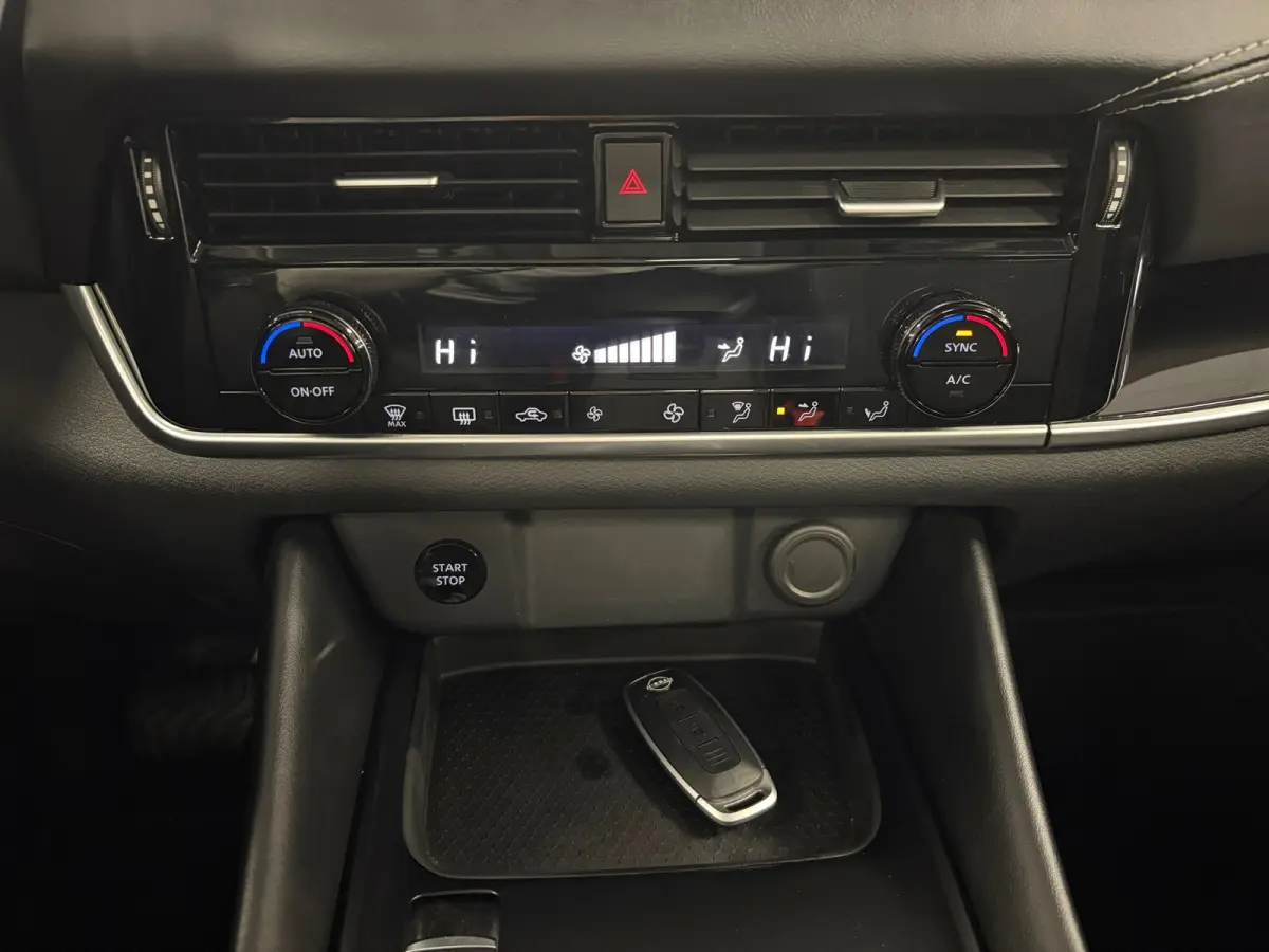 1.3 MHEV Xtronic Acenta*360Camera*Carplay*Trekhaak*Navi*LED*ACC*