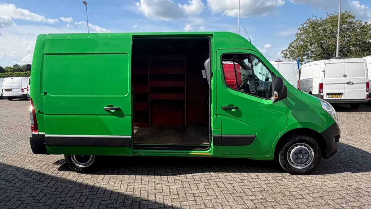 2.3 DCI 96KW 131PK L2H2 EURO 6 AIRCO/ CRUISE CONTROL/ TREKHAAK/ 100% DEALERONDERHOUDEN