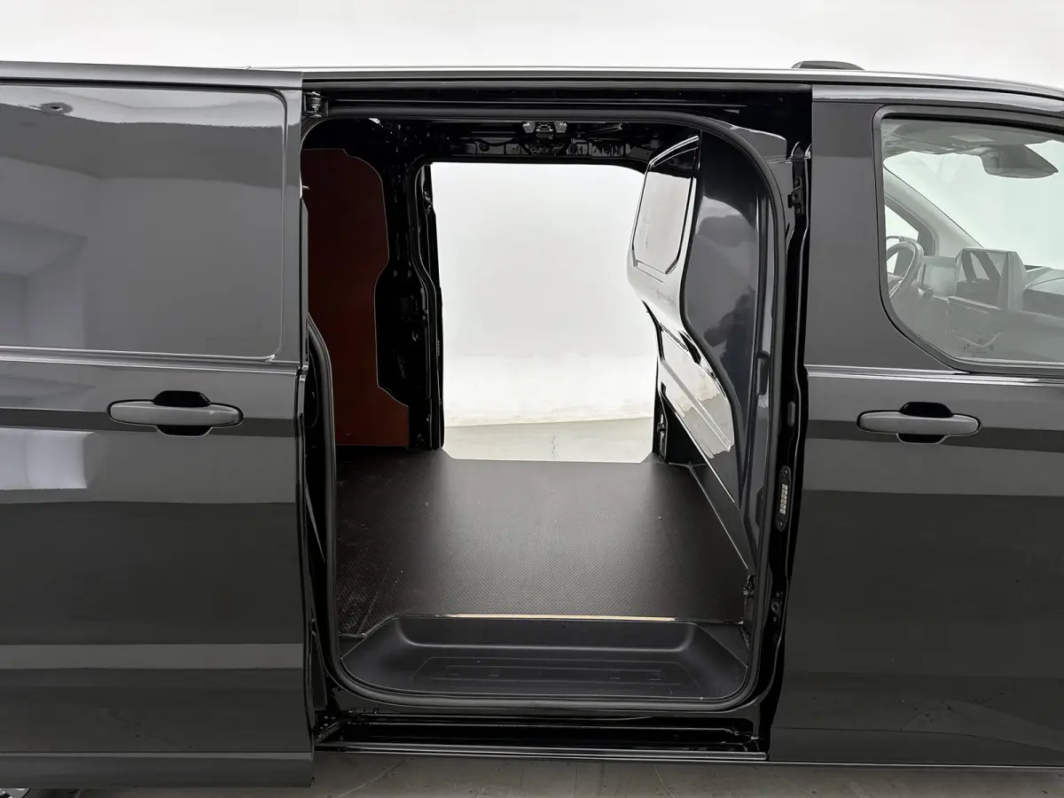 320 2.0 TDCI L2H1 AWD 4x4 170pk Schuifdeur L+R Trekhaak