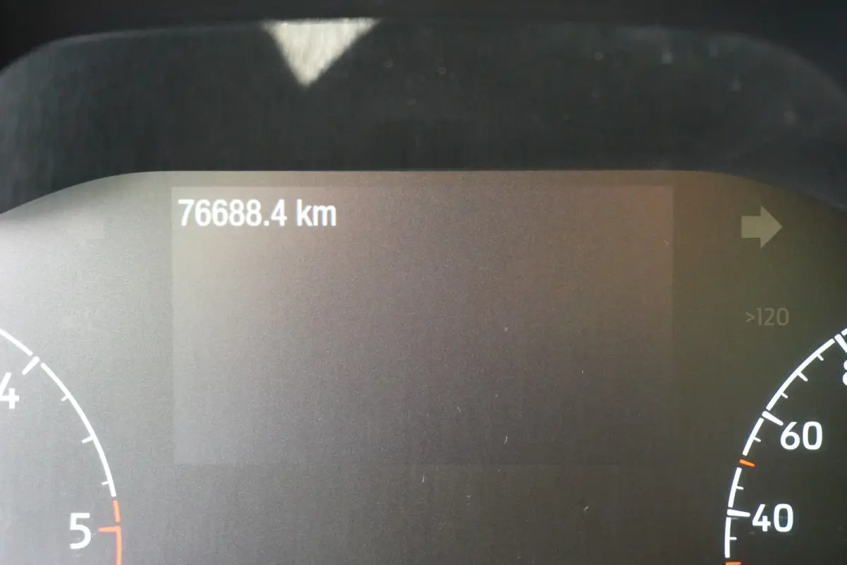 100pk L2 Trend Trekhaak Camera Navigatie 3-Zits Airco Apple Carplay