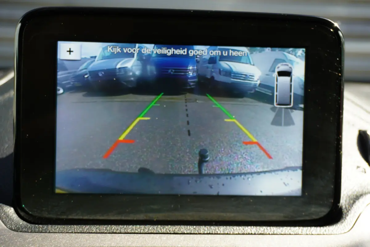 100pk L2 Trend Trekhaak Camera Navigatie 3-Zits Airco Apple Carplay