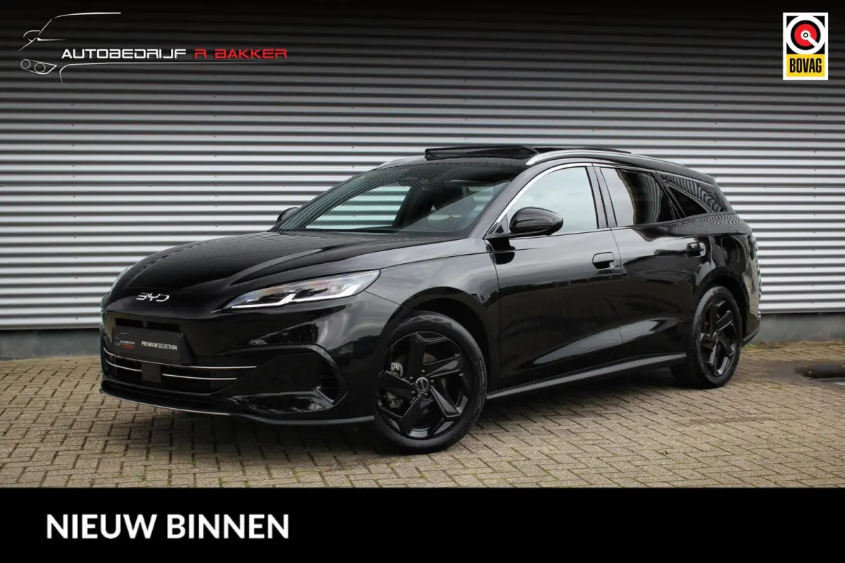 1.5 DM-i Comfort Lite // Long Range 19 kWh | Panoramadak | 360 camera | Sfeerverlichting | Smartphone Key | CarPlay & Android Auto | Fabrieksgarantie