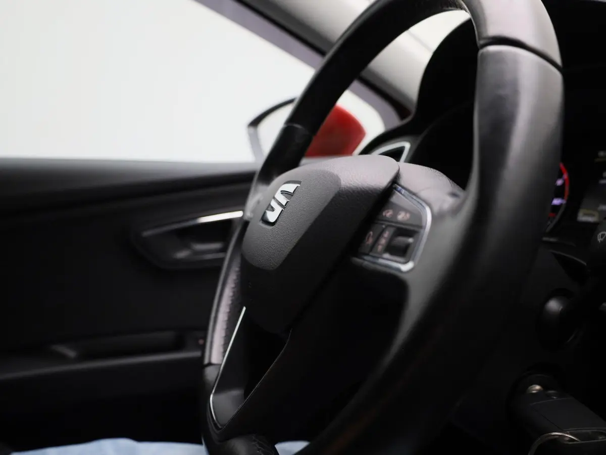 1.0 EcoTSI Style Connect | Climate Control | Cruise Control | Navigatie | Trekhaak |