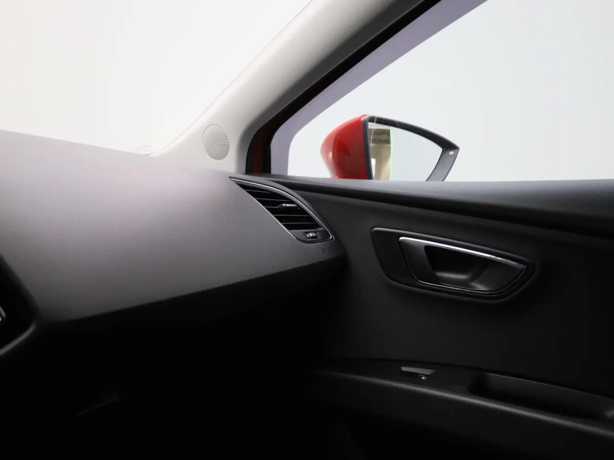 1.0 EcoTSI Style Connect | Climate Control | Cruise Control | Navigatie | Trekhaak |