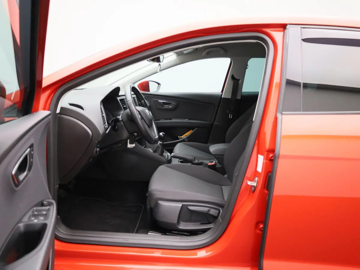 1.0 EcoTSI Style Connect | Climate Control | Cruise Control | Navigatie | Trekhaak |
