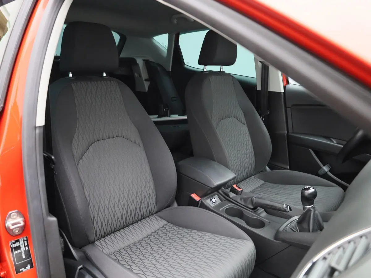 1.0 EcoTSI Style Connect | Climate Control | Cruise Control | Navigatie | Trekhaak |
