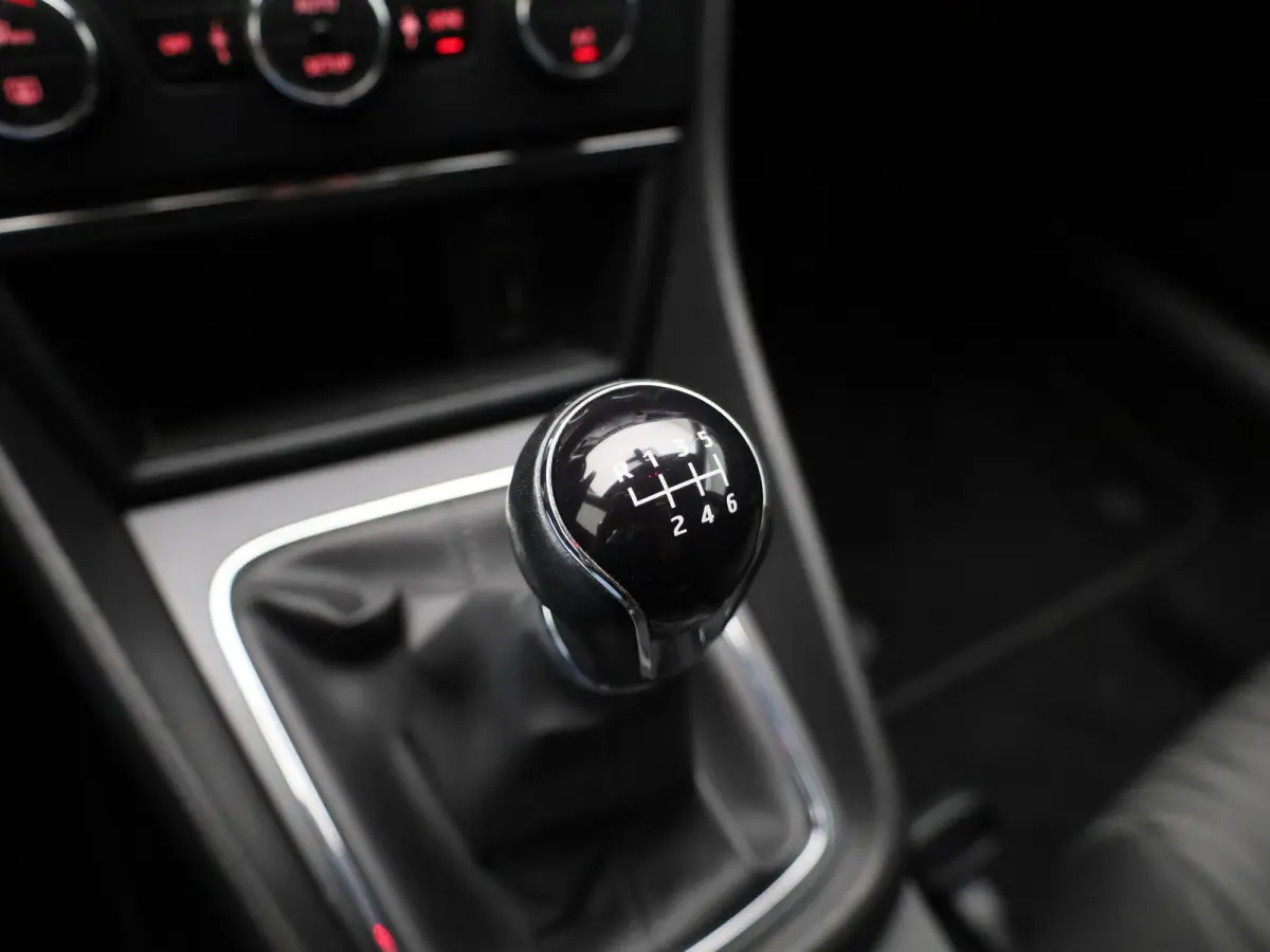 1.0 EcoTSI Style Connect | Climate Control | Cruise Control | Navigatie | Trekhaak |