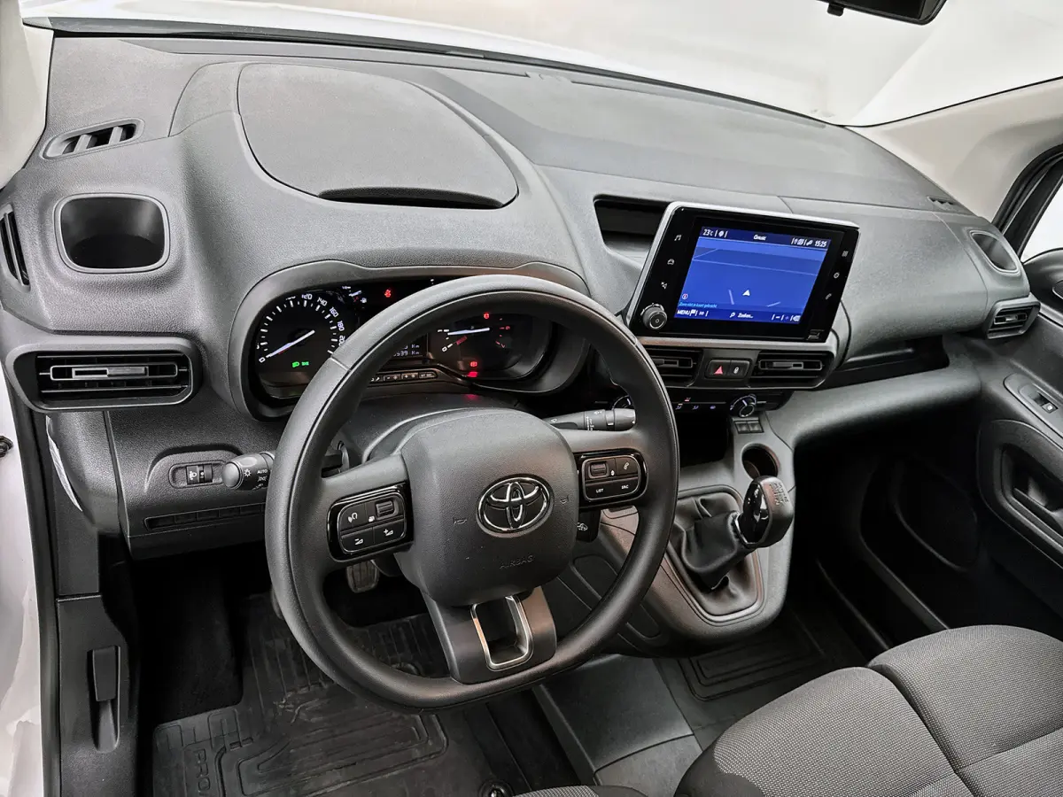 1.5 D-4D Professional Navigatie Camera Carplay NL-auto