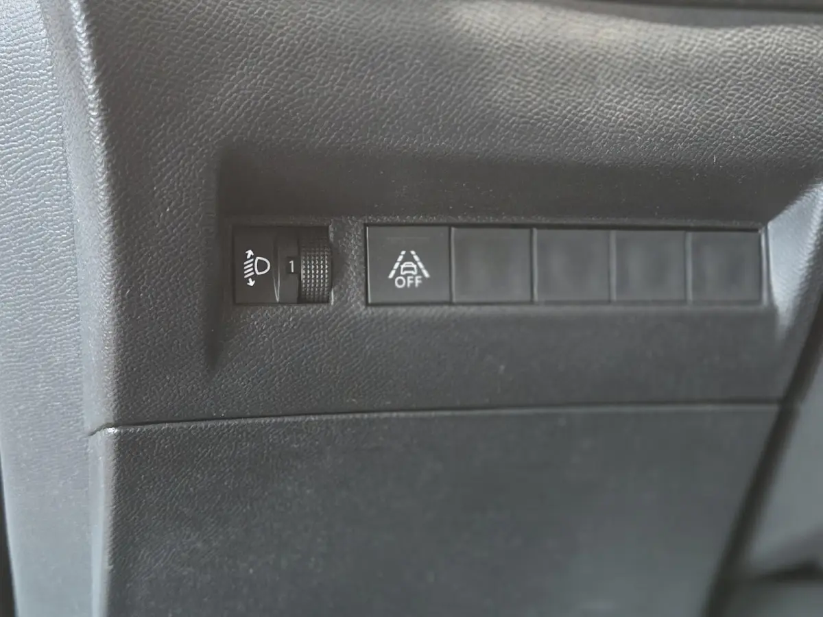 1.2 Blue Lease Active 100 | Airco | Apple Carplay/Android Auto | Navigatie | Parkeersensoren
