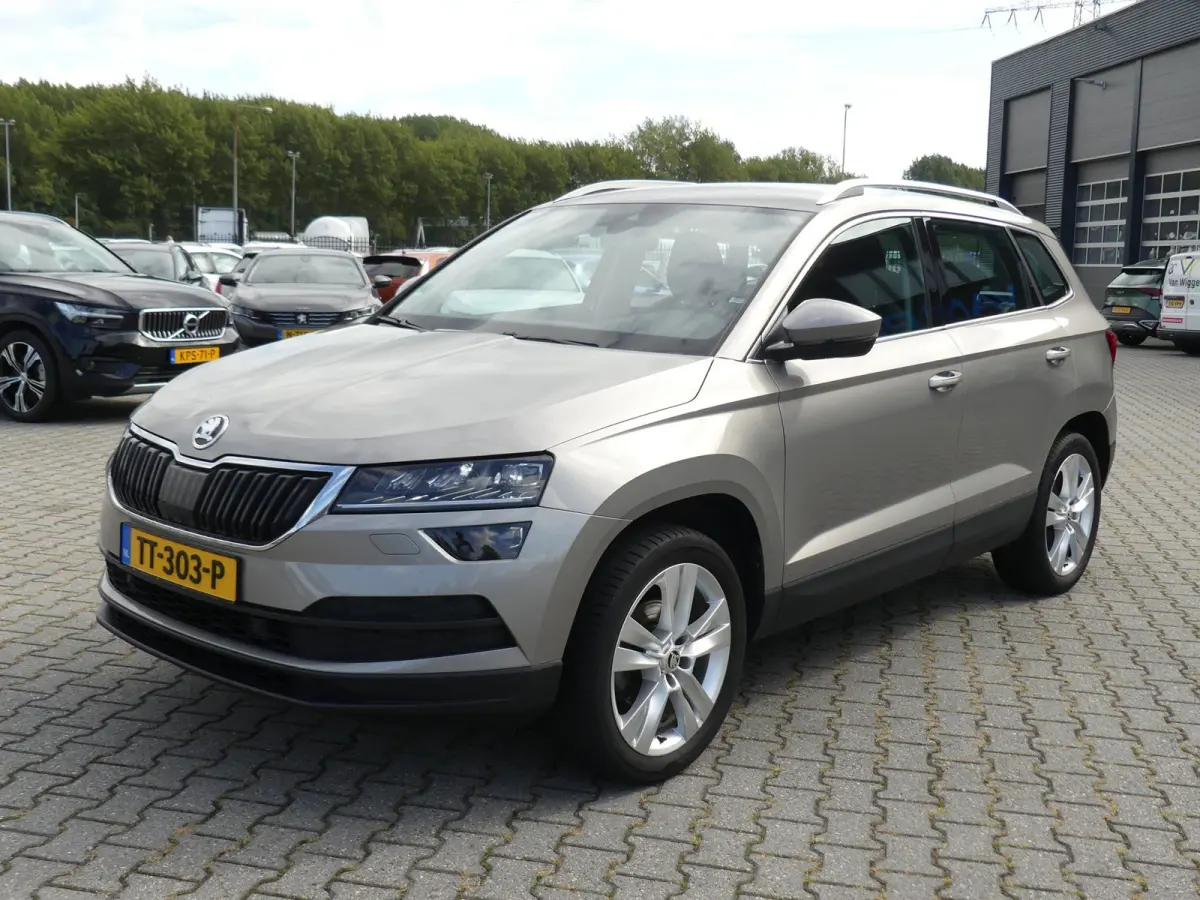 1.5 TSI DSG ACT Style Business / Canton / Carplay