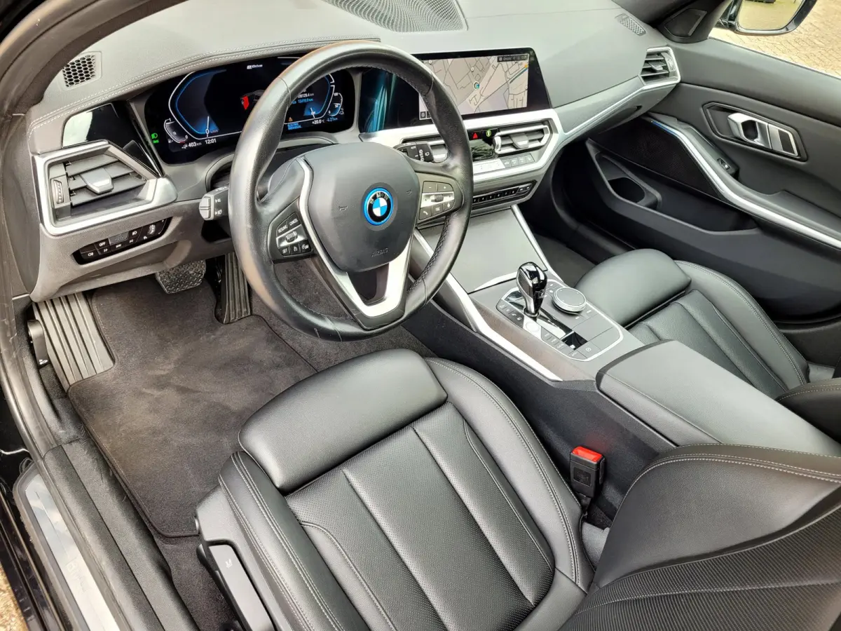 320e Pano 360-Cam Tr.haak, 98% SOH (BTW-auto)