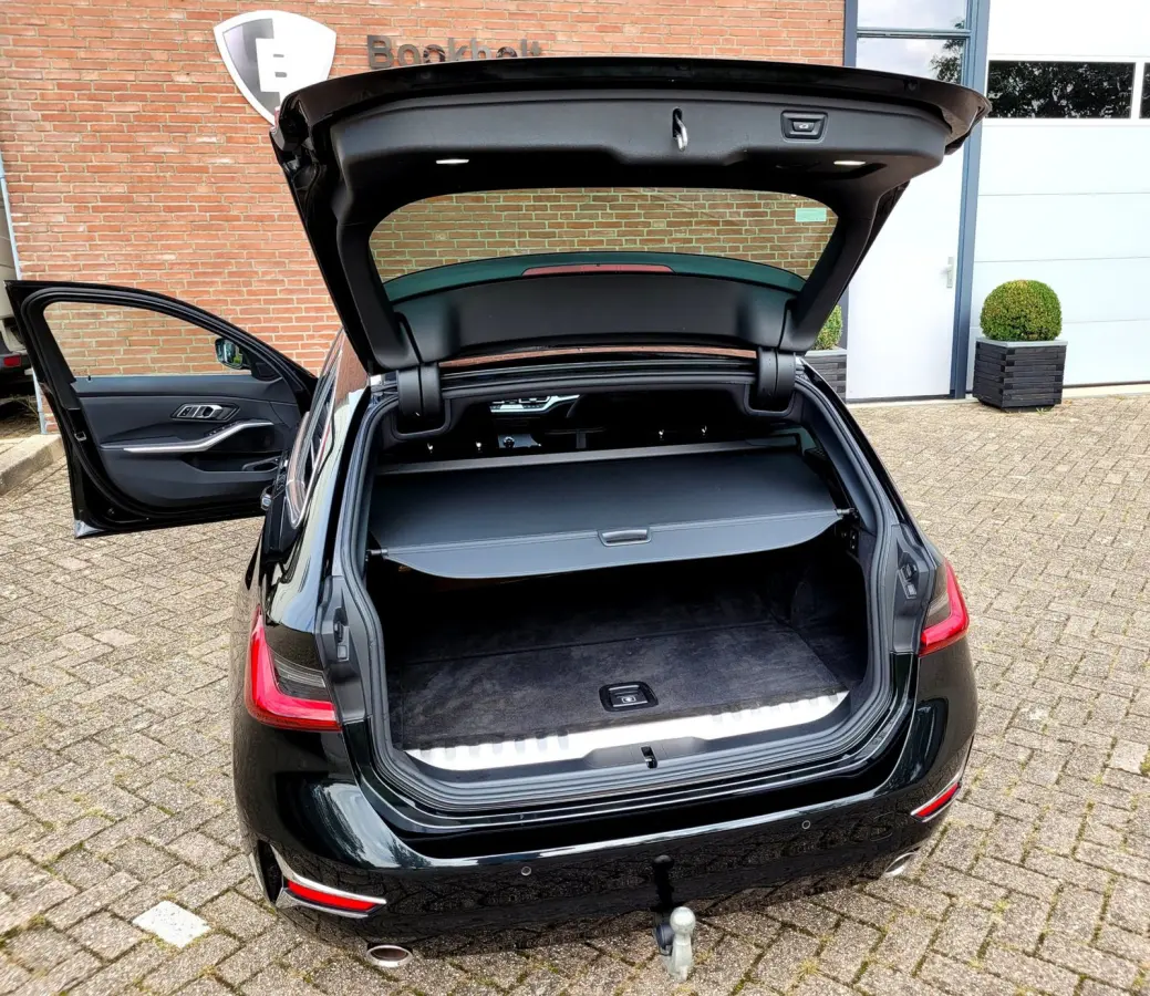 320e Pano 360-Cam Tr.haak, 98% SOH (BTW-auto)