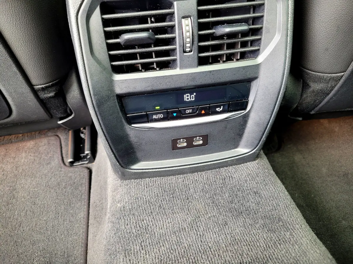 320e Pano 360-Cam Tr.haak, 98% SOH (BTW-auto)