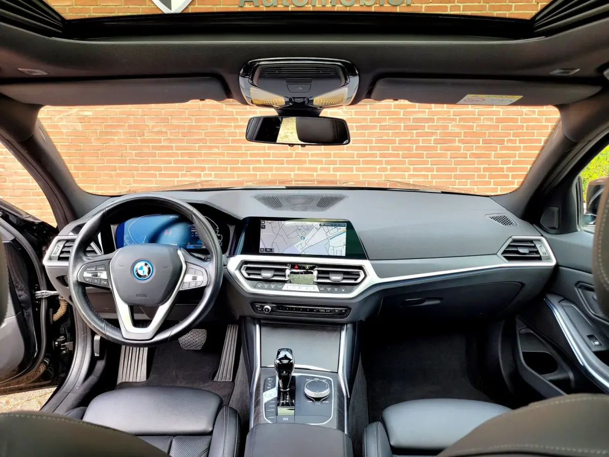 320e Pano 360-Cam Tr.haak, 98% SOH (BTW-auto)