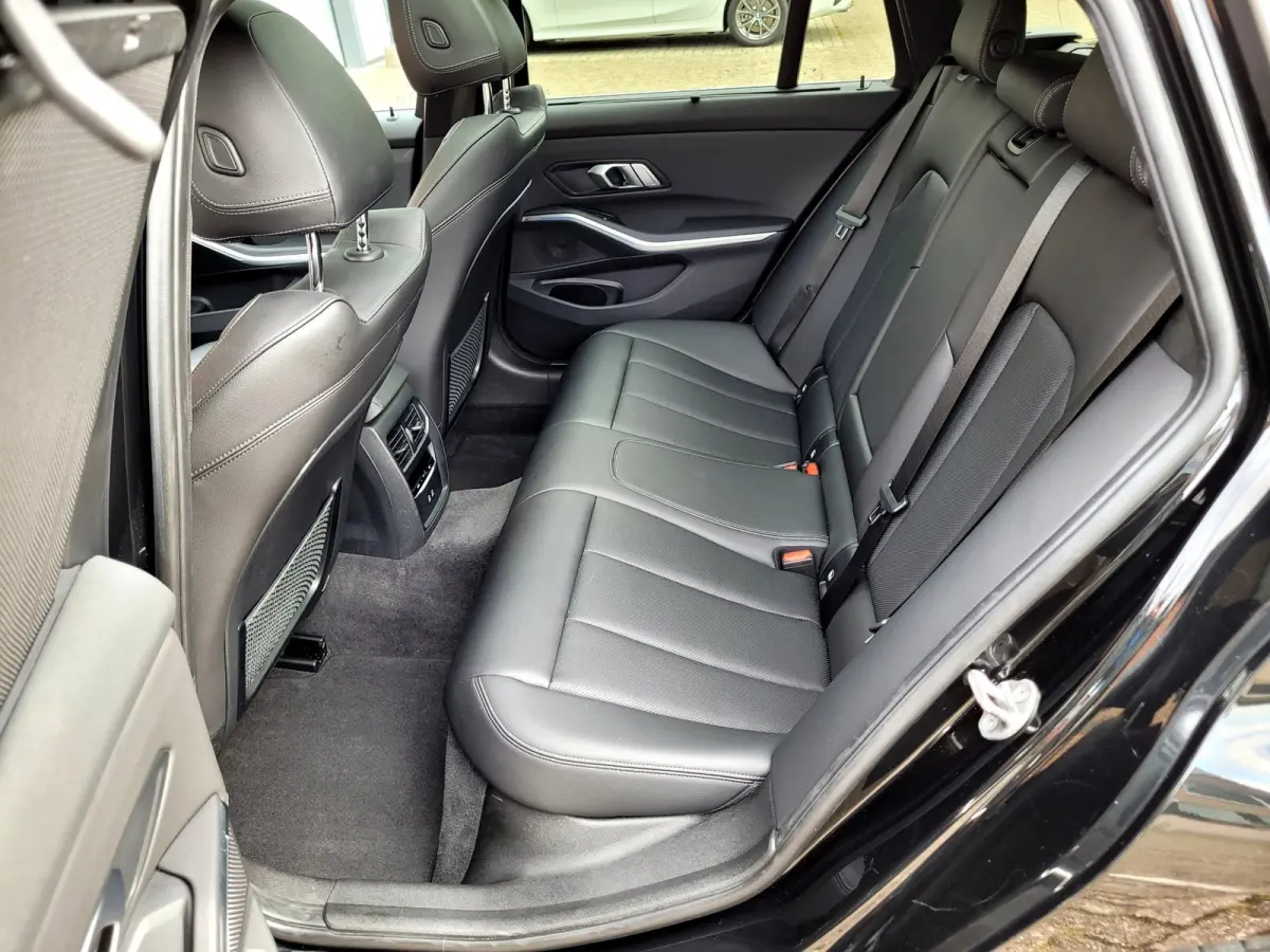 320e Pano 360-Cam Tr.haak, 98% SOH (BTW-auto)