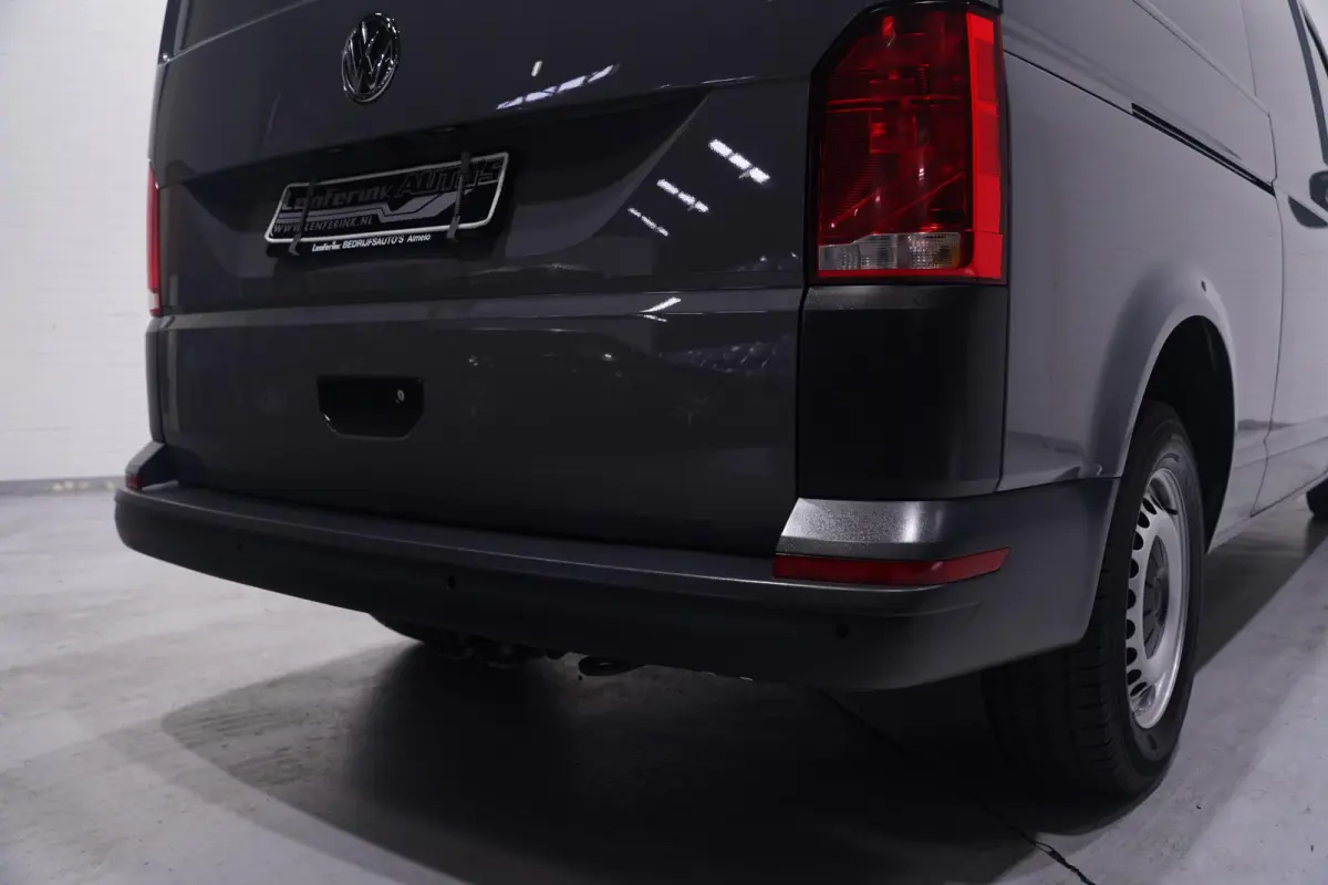 2.0 TDI 150 pk DSG Aut. L2H1 Navi, Camera Achterklep, Laadruimte Pakket, PDC V+A, 3-Zits