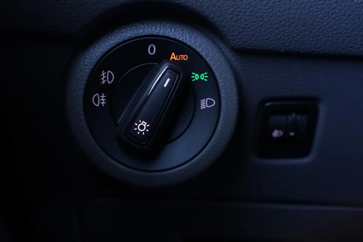 2.0 TDI 150 pk DSG Aut. L2H1 Navi, Camera Achterklep, Laadruimte Pakket, PDC V+A, 3-Zits