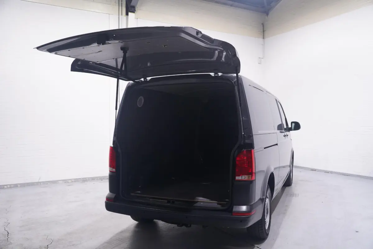 2.0 TDI 150 pk DSG Aut. L2H1 Navi, Camera Achterklep, Laadruimte Pakket, PDC V+A, 3-Zits