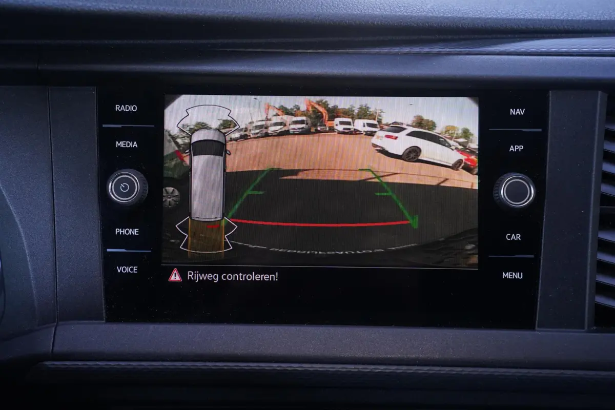 2.0 TDI 150 pk DSG Aut. L2H1 Navi, Camera Achterklep, Laadruimte Pakket, PDC V+A, 3-Zits