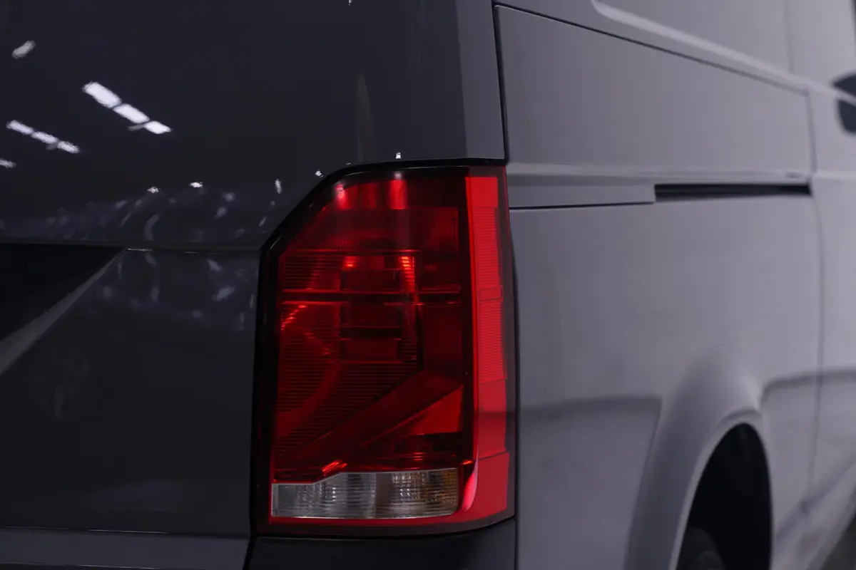 2.0 TDI 150 pk DSG Aut. L2H1 Navi, Camera Achterklep, Laadruimte Pakket, PDC V+A, 3-Zits