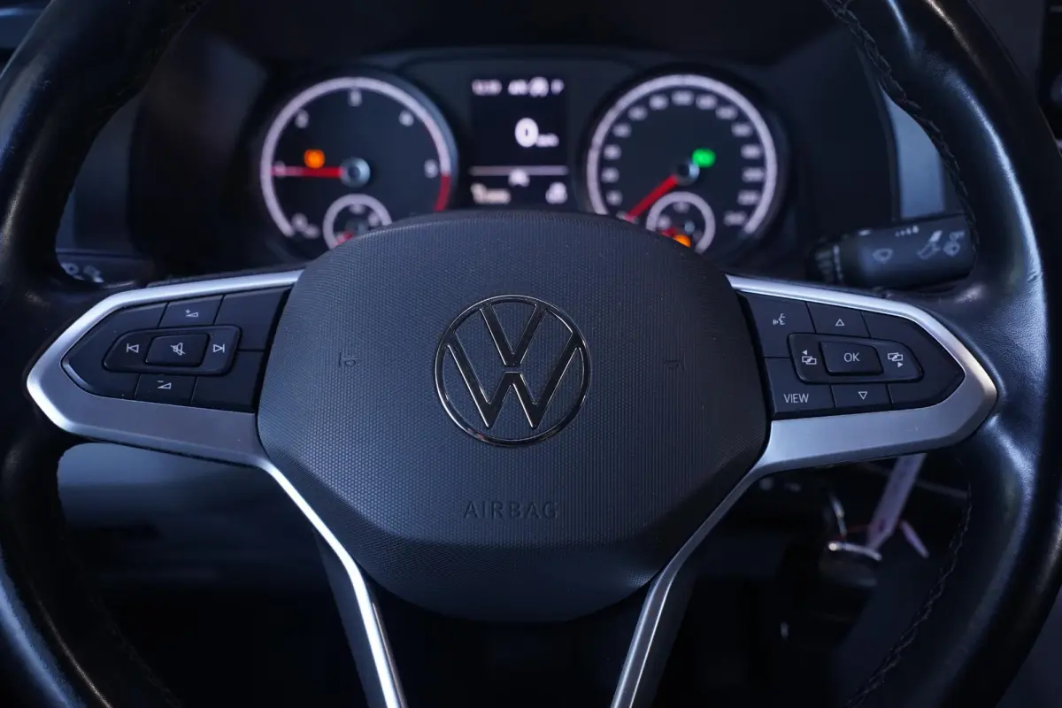 2.0 TDI 150 pk DSG Aut. L2H1 Navi, Camera Achterklep, Laadruimte Pakket, PDC V+A, 3-Zits