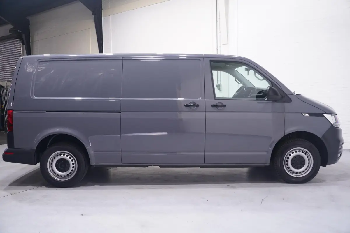 2.0 TDI 150 pk DSG Aut. L2H1 Navi, Camera Achterklep, Laadruimte Pakket, PDC V+A, 3-Zits