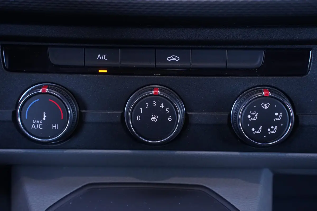 2.0 TDI 150 pk DSG Aut. L2H1 Navi, Camera Achterklep, Laadruimte Pakket, PDC V+A, 3-Zits